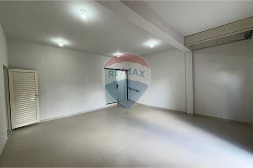 Commercial - Commercial/Retail - Uberaba , Minas Gerais - BR