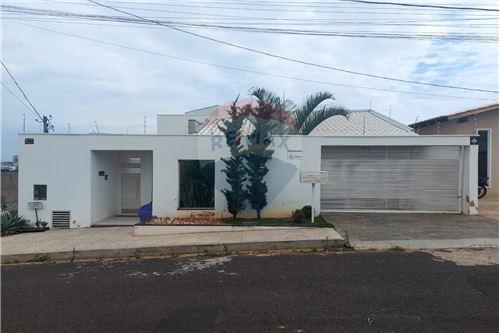 For Sale-House-RUA FERNANDO DE ALMEIDA , 45  - Veredas do Belvedere , Araxá , Minas Gerais , 38182614-870431028-5