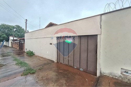 Venda-Casa-Independência , Ituiutaba , Minas Gerais , 38304218-870771001-7