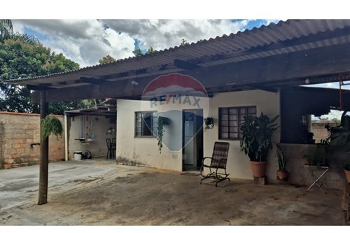 Venda-Casa-Rua Amador Gomes de Menezes , 70  - Max Newman I , Araxá , Minas Gerais , 38180460-870431054-11