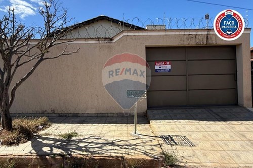 Alugar-Casa-Caramuru , Patos de Minas , Minas Gerais , 38701-422-870631047-6