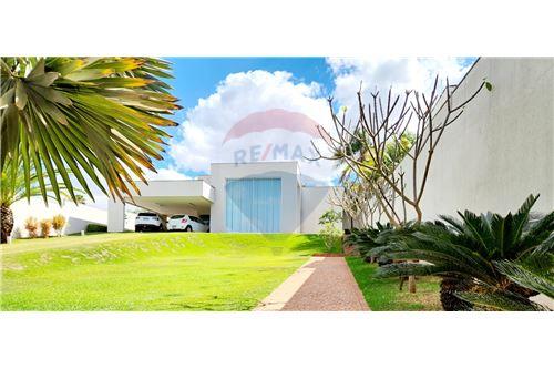 For Sale-House-Cidade Jardim , Uberlândia , Minas Gerais , 38412126-870261043-5