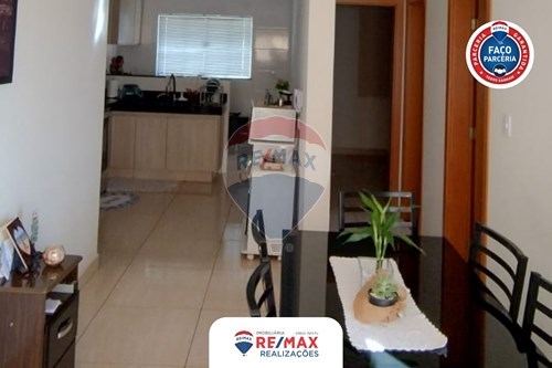 Venda-Apartamento-Rua Osvando Amaro Teixeira , 222  - Laranjeiras , Patos de Minas , Minas Gerais , 38701317-870631022-38