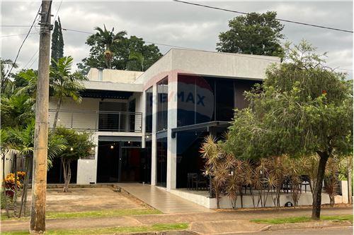 For Sale-Commercial/Retail-AV PEDRO HONORATO DOS SANTOS , 145  - Centro , Araxá , Minas Gerais , 38183970-870431001-120