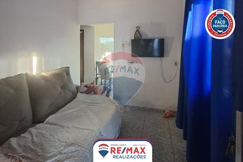 Venda-Casa-Rua do Modesto Marquês Ferreira , 555  - Caramuru , Patos de Minas , Minas Gerais , 38701390-870631053-4