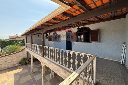 Venda-Casa-Rua Império , 820  - Ao lado do posto do Mercado livre  - Eymard , Belo Horizonte , Minas Gerais , 31910600-870411117-26