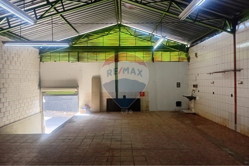 Alugar-Galpão-Rua Coronel Rodolfo Soares , 295  - esquina com avenida santa terezinha  - Santa Terezinha , Belo Horizonte , Minas Gerais , 31365020-870241034-53