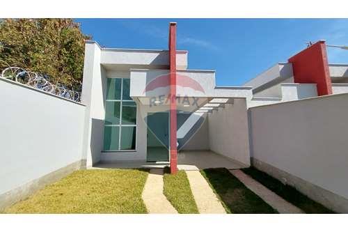 For Sale-House-Centro , São José da Lapa , Minas Gerais , 33359000-870281036-4
