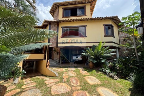 Venda-Casa-Rua José Bites Peixoto , 180  - Condomínio Granja Verde  - Planalto , Belo Horizonte , Minas Gerais , 31720222-870411099-65