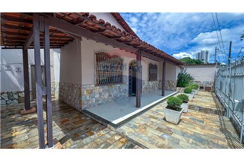 For Sale-House-Rua Jordânia , 13  - Ouro Preto , Belo Horizonte , Minas Gerais , 31310470-870411035-6