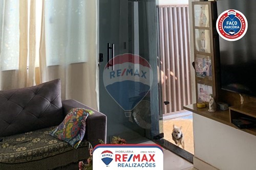 Venda-Casa-Rua Pedro Cristino da Silva , 50  - Nossa Senhora de Fátima , Patos de Minas , Minas Gerais , 38701633-870631012-86