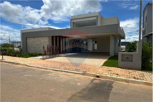 Venda-Casa de Condomínio-Rua A , 750  - Gran Royalle , Lagoa Santa , Minas Gerais , 33237000-870281035-299