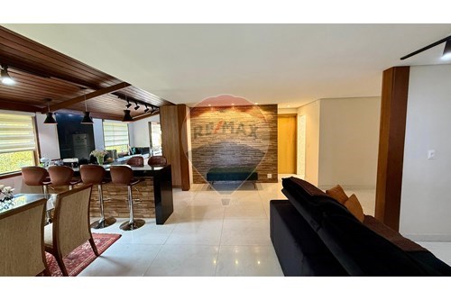 Venda-Casa-Rua Brasil , 632  - BNH  - Chácara Silveira Ramos , Nova Lima , Minas Gerais , 34003-150-870351032-27