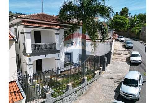 For Sale-House-Rua Dr MarioMourão , 138  - São Benedito , Poços de Caldas , Minas Gerais , 37701-019-870361040-53