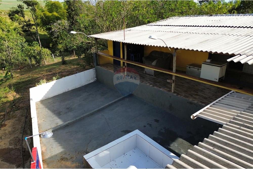 Rezidential - Ferma - Araxá , Minas Gerais - BR - 05.jpg - 870431045-46