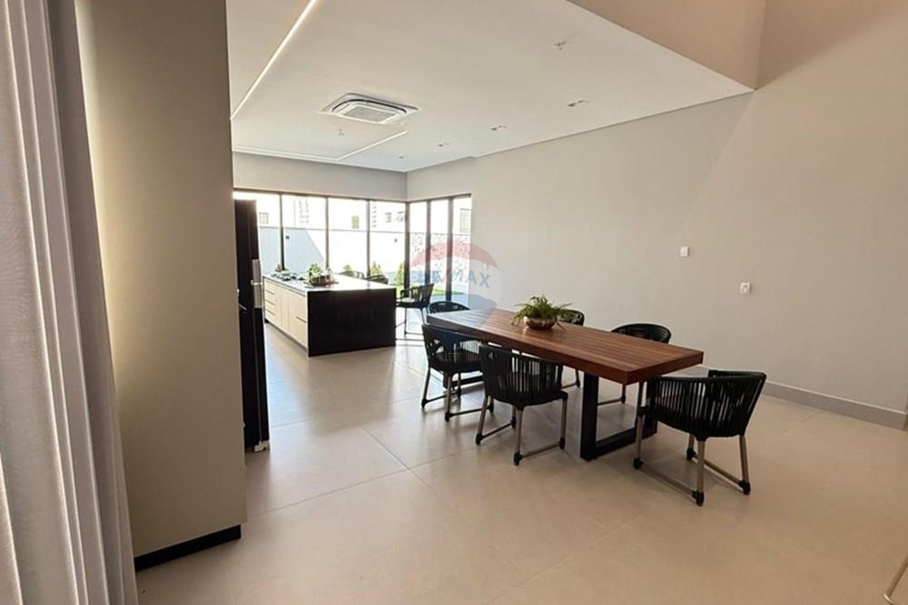 Casa de Condomínio - Venda - Caratinga , Minas Gerais - WhatsApp Image 2025-12-03 at 09.51.38.jpeg - Cozinha da sala de estar - 870711005-17