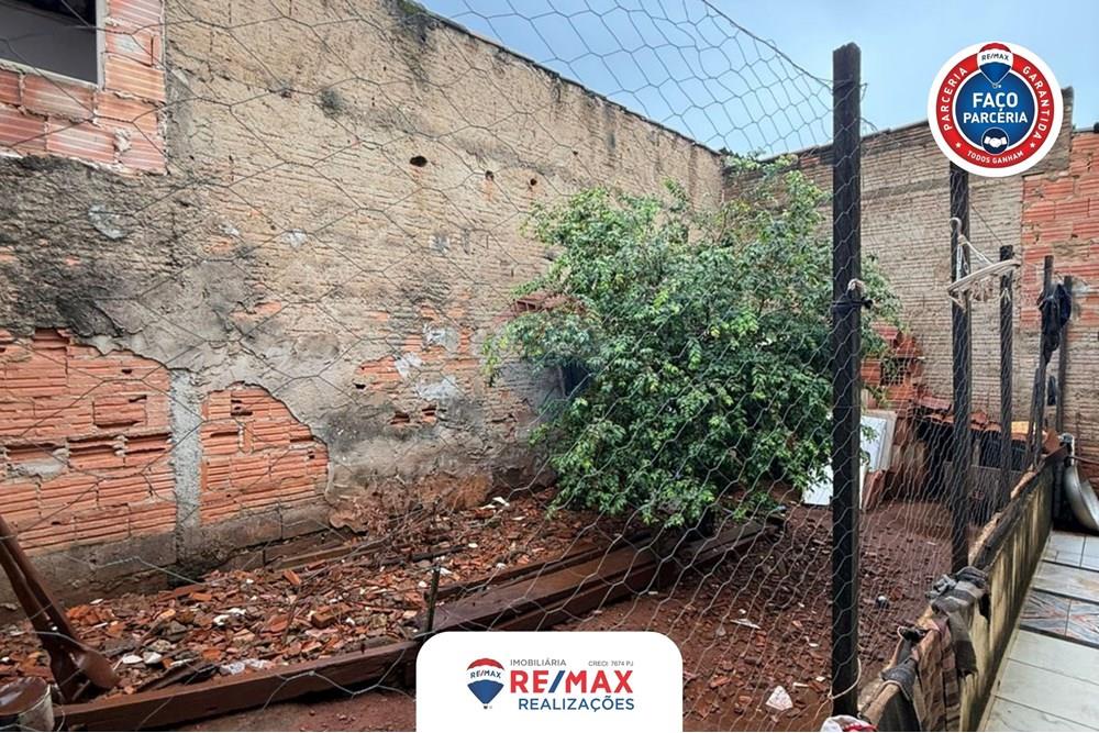 Casa - Venda - Patos de Minas , Minas Gerais - ENDOSSO DE VENDA - CASA MONJOLO SIMONE (9).jpg - 870631011-70