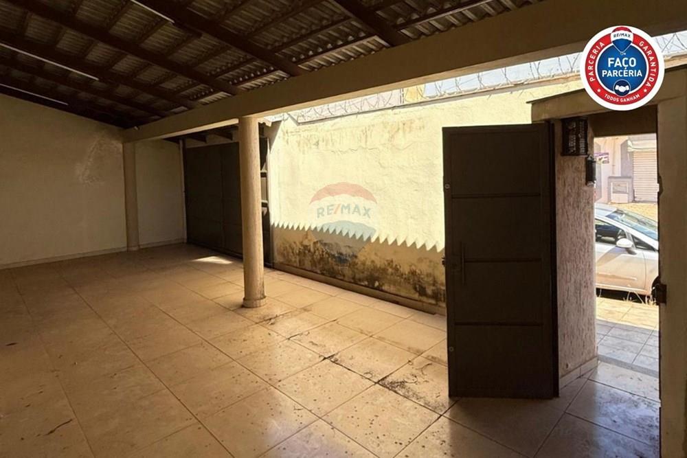 Casa - Alugar - Patos de Minas , Minas Gerais - WhatsApp Image 2026-01-09 at 16.09.45 (1).jpeg - 870631047-6