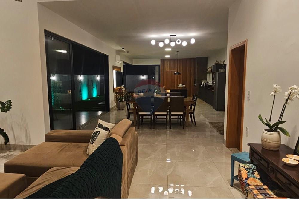 Residential - بيت مستقل - Araxá , Minas Gerais - BR - MONICA 2.jpeg - 870431058-2
