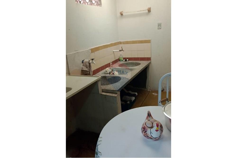 Casa - Venda - Uberaba , Minas Gerais - 17 Casa Venda 200 mil no Boa Vista em Uberaba na Remax 870291025-121.jpeg - 870291025-121