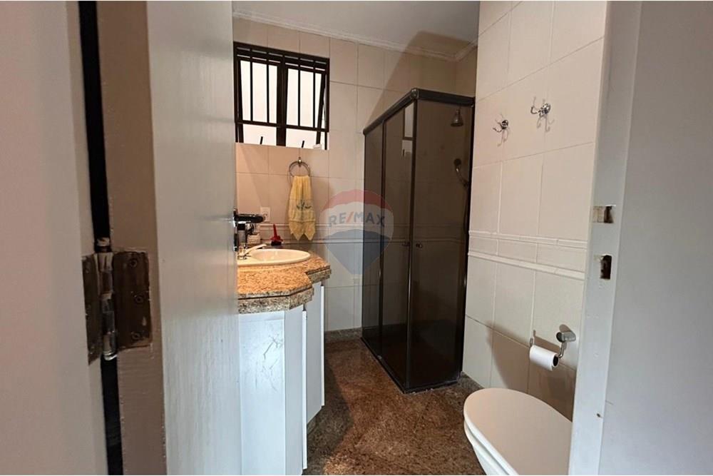 Casa - Venda - Ipatinga , Minas Gerais - WhatsApp Image 2025-12-13 at 12.07.06 (1).jpeg - Banheiro - 870711015-15