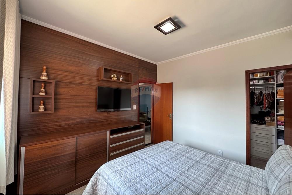 Casa - Venda - Contagem , Minas Gerais - IMG_0921.JPG - 870411113-29