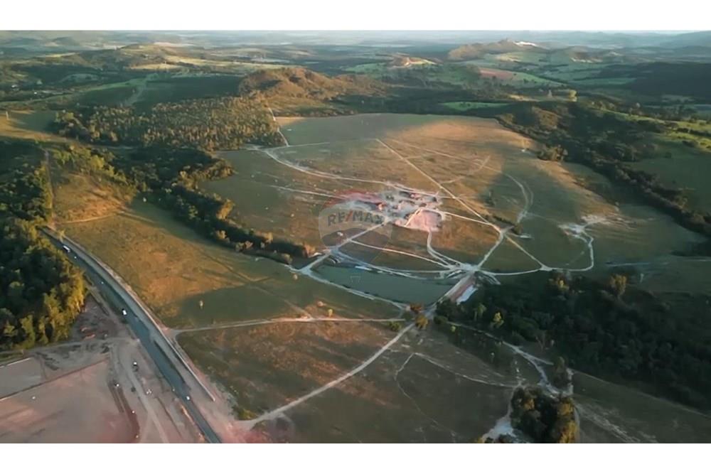 Chácara / Sítio / Fazenda - Venda - Cachoeira da Prata , Minas Gerais - WhatsApp Image 2025-06-30 at 14.25.16 (1).jpeg - 870251009-459