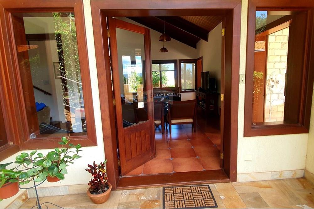 Casa de Condomínio - Venda - Nova Lima , Minas Gerais - Foto casa lateral esquerda porta de entrada da salas de estar.jpeg - 870241097-27