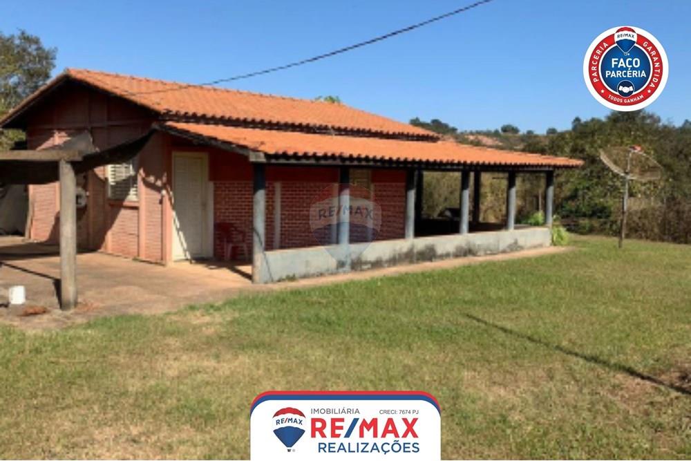 Gyvenamasis - Ferma - Patos de Minas , Minas Gerais - BR - 4.jpg - 870631011-31