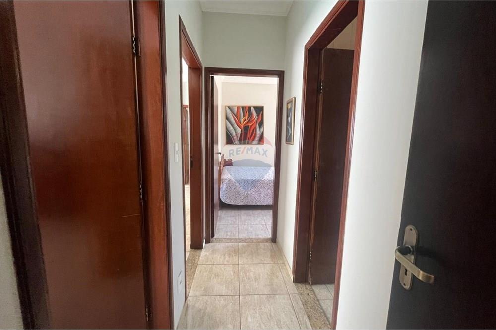 Casa - Venda - Araxá , Minas Gerais - b14f2dbd-4c4c-4553-9726-a0861f0a4779.jpg - 870431059-24