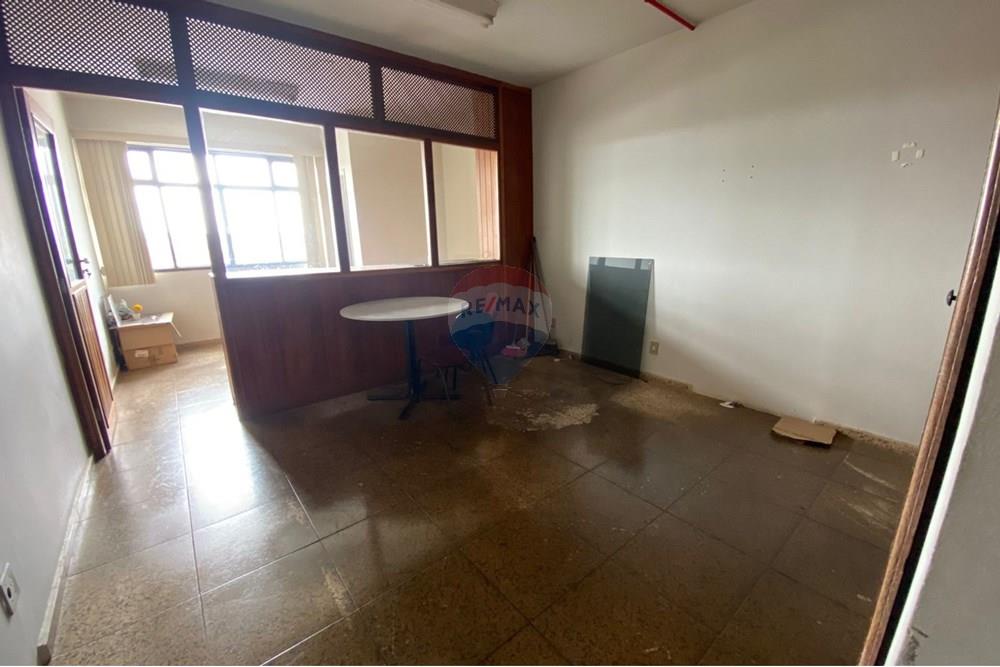 Cj. Comercial/ Sala - Venda - Araxá , Minas Gerais - WhatsApp Image 2025-11-04 at 13.42.21 (5).jpeg - 870431064-8