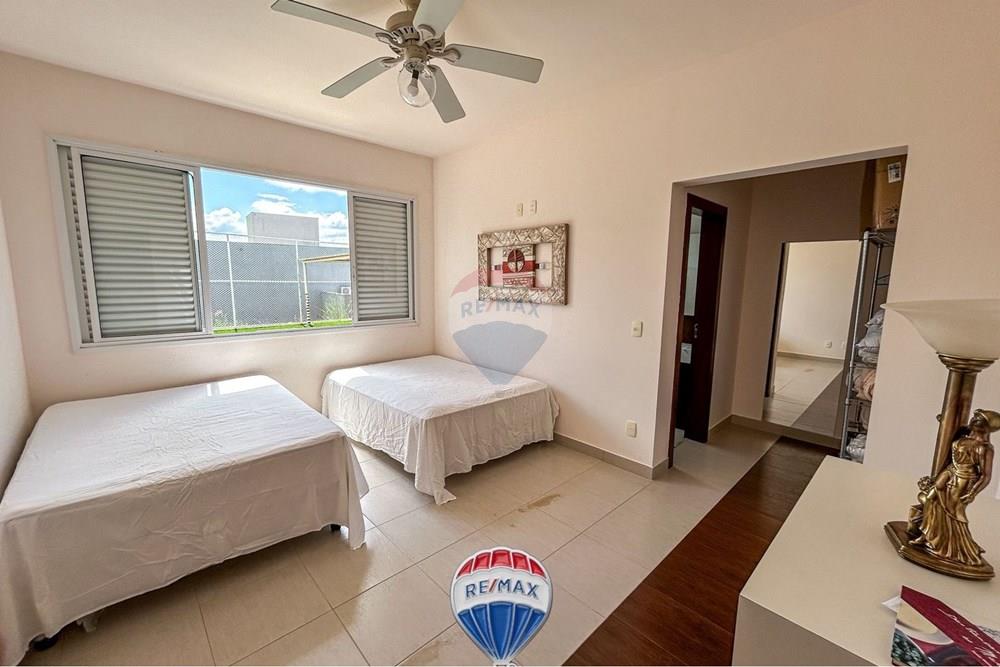 Casa - Venda - Capitólio , Minas Gerais - WhatsApp Image 2026-03-04 at 17.46.21 - Copia.jpeg - 870791006-5