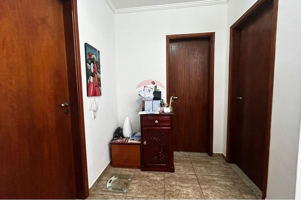 Casa - Venda - Poços de Caldas , Minas Gerais - WhatsApp Image 2025-12-18 at 14.37.03.jpeg - 870361071-5