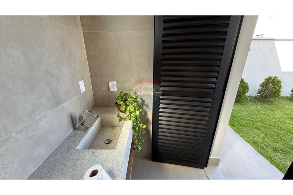 Casa de Condomínio - Venda - Caratinga , Minas Gerais - WhatsApp Image 2025-12-03 at 09.50.24 (1).jpeg - Banheiro - 870711005-17