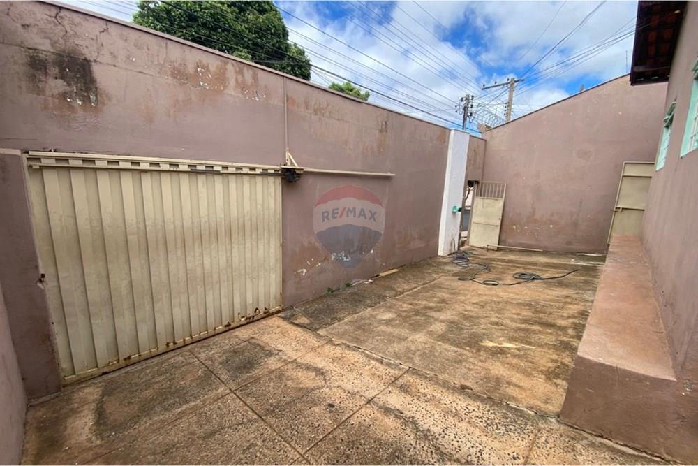 Casa - Alugar - Uberaba , Minas Gerais - edc6d887-a537-48b9-a4a1-635d0f2733b6.jpg - 870291002-466