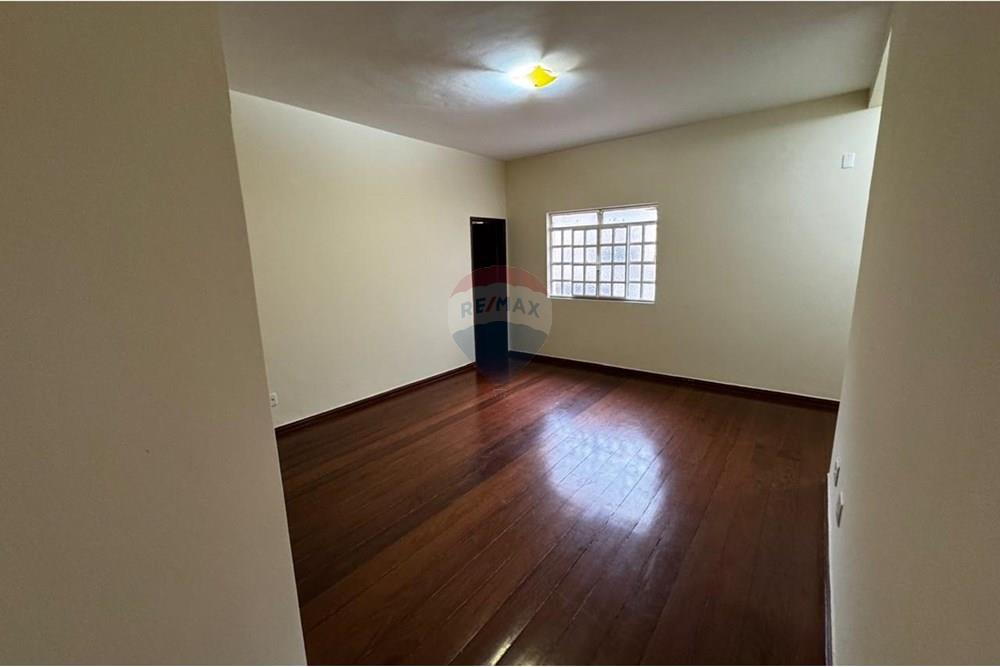 Casa - Alugar - Governador Valadares , Minas Gerais - bdc1c86b-76b1-4f5b-bbb5-760ab1b3578f.jpg - 870671006-47