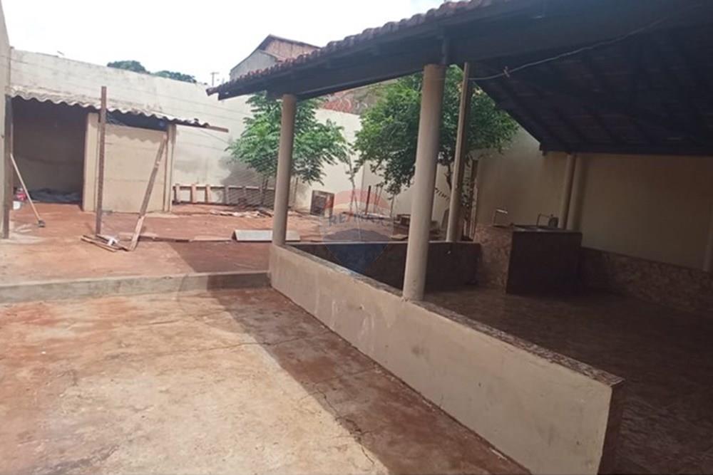 Casa - Venda - Ituiutaba , Minas Gerais - WhatsApp Image 2026-01-06 at 15.16.45.jpeg - 870771007-8