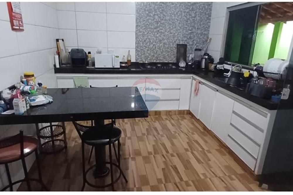 Casa - Venda - Ituiutaba , Minas Gerais - WhatsApp Image 2025-10-17 at 13.45.32 (9).jpeg - 870771004-4