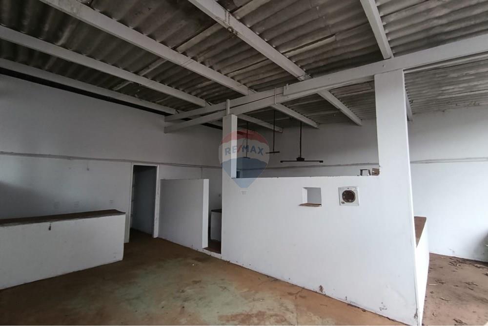 Cj. Comercial/ Sala - Alugar - Ituiutaba , Minas Gerais - WhatsApp Image 2026-01-28 at 14.28.48 (3).jpeg - 870771012-8