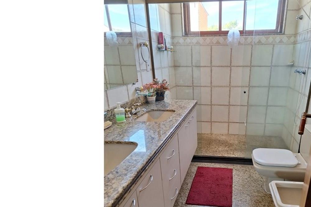 Casa - Venda - Araxá , Minas Gerais - Maria Aparecida de Moura Oliveira foto banheiro.jpg - 870431004-121