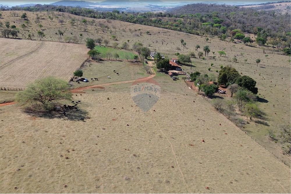 Fazenda - Venda - Passos , Minas Gerais - 05.jpg - 870731008-3