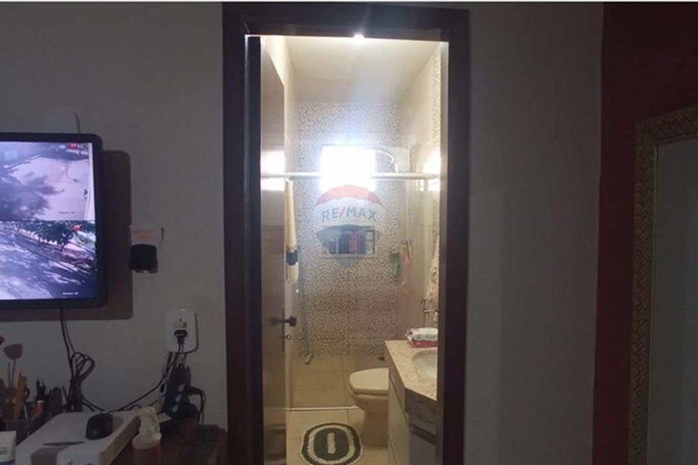 Casa - Venda - Ituiutaba , Minas Gerais - WhatsApp Image 2025-10-25 at 10.21.10 (2).jpeg - 870771007-6