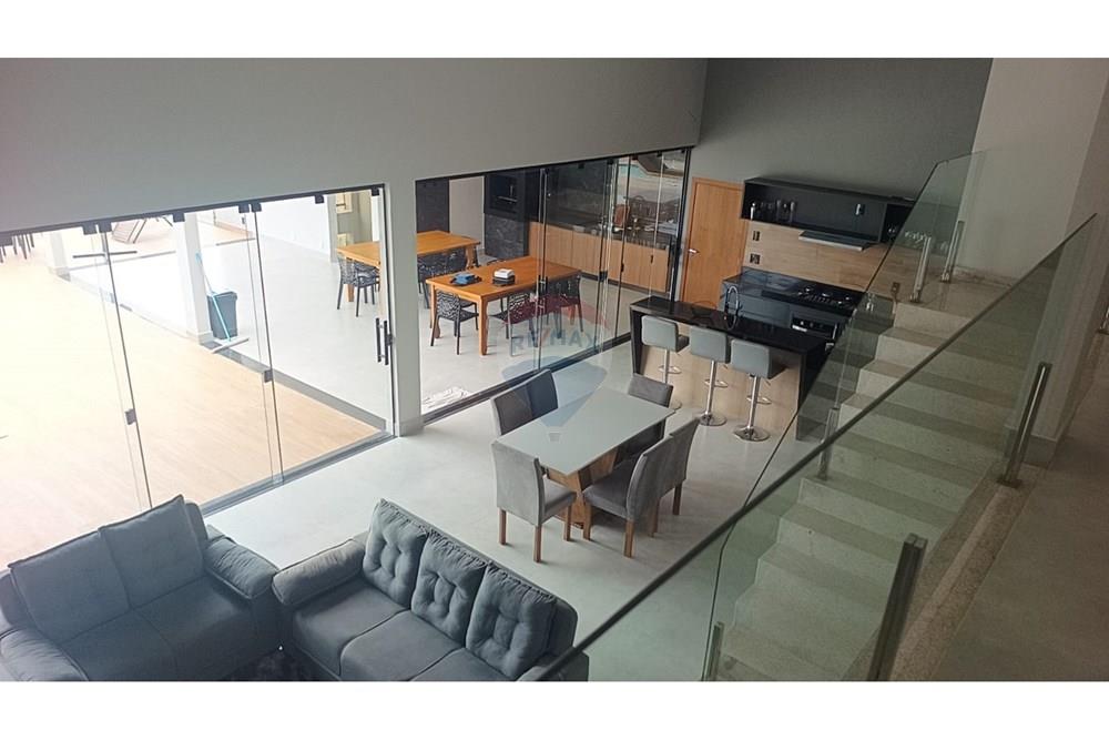 Casa - Venda - Capitólio , Minas Gerais - WhatsApp Image 2026-03-09 at 10.14.56 (3).jpeg - 870791010-5