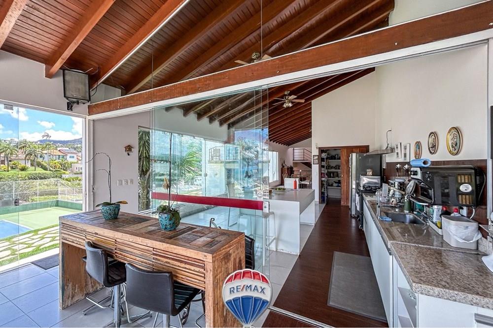 Casa - Venda - Capitólio , Minas Gerais - WhatsApp Image 2026-03-04 at 17.46.14 (2) - Copia.jpeg - 870791006-5