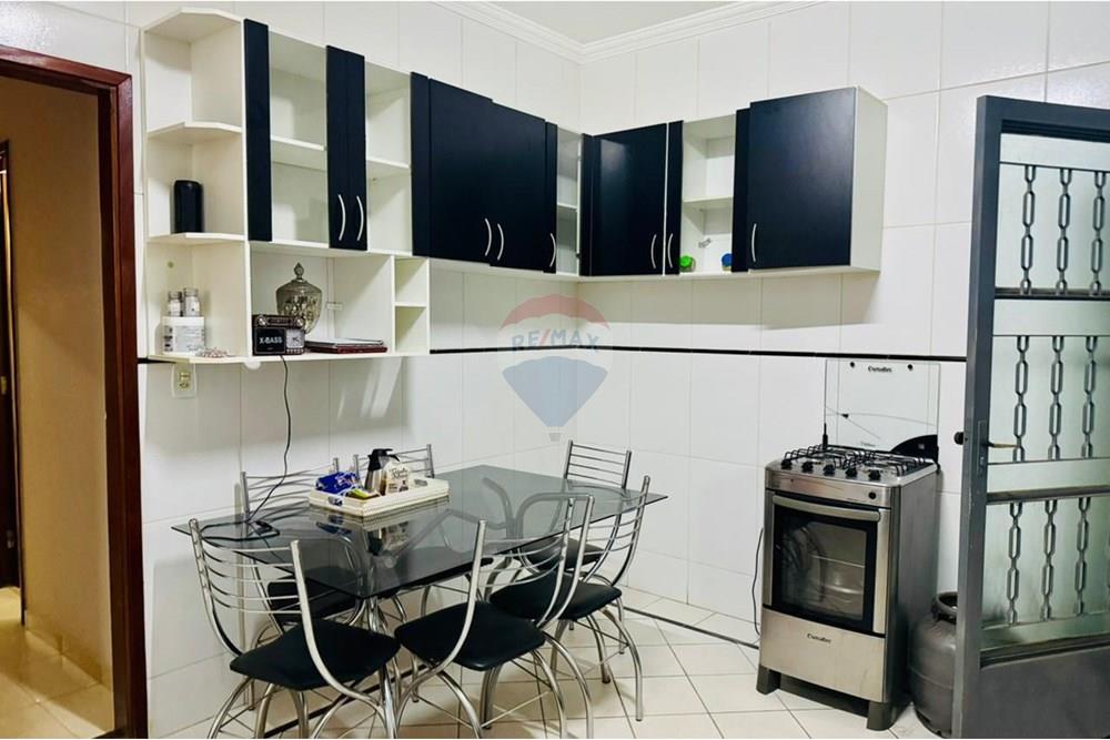 Casa - Venda - Uberaba , Minas Gerais - WhatsApp Image 2025-10-13 at 12.26.48 (4).jpeg - 870291032-4