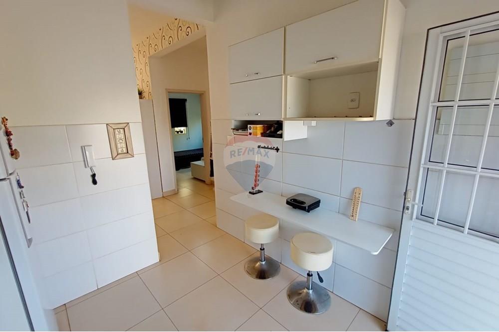 Casa - Venda - Uberaba , Minas Gerais - 12 Casa Mobiliada Venda 420 mil Bairro Parque das Laranjeiras em Uberaba na Remax 870291025-101.jpeg - 870291025-101