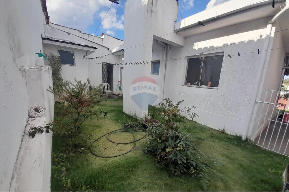 Casa - Venda - Belo Horizonte , Minas Gerais - Area fundo.jpg - 870751004-7