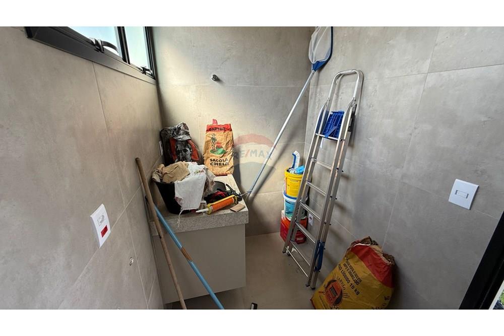 Casa de Condomínio - Venda - Caratinga , Minas Gerais - WhatsApp Image 2025-12-03 at 09.50.22 (1).jpeg - 870711005-17