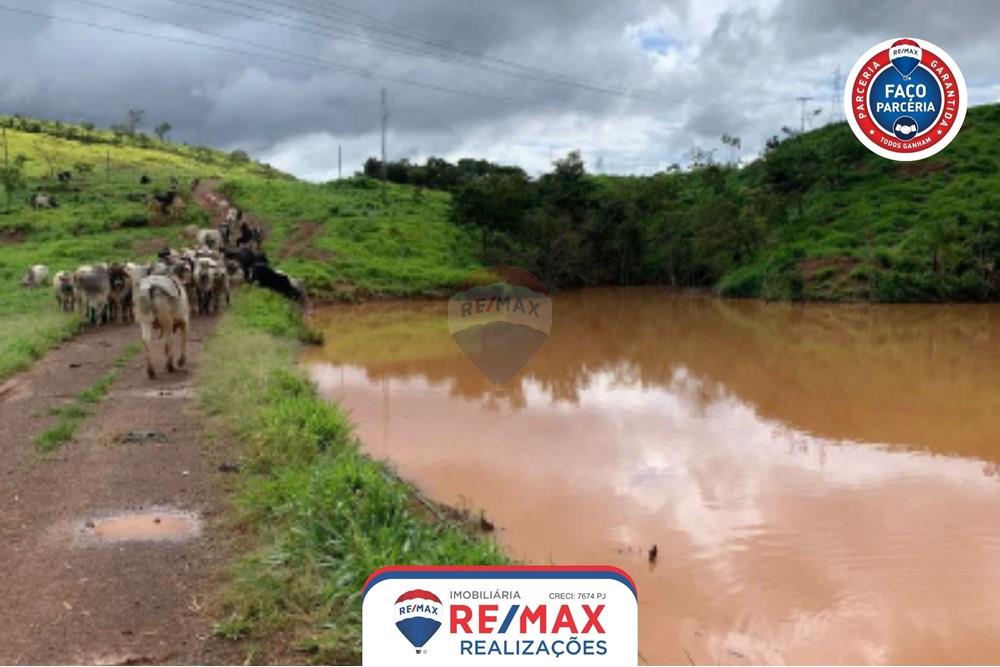 Gyvenamasis - Ferma - Patos de Minas , Minas Gerais - BR - 6.jpg - 870631011-31