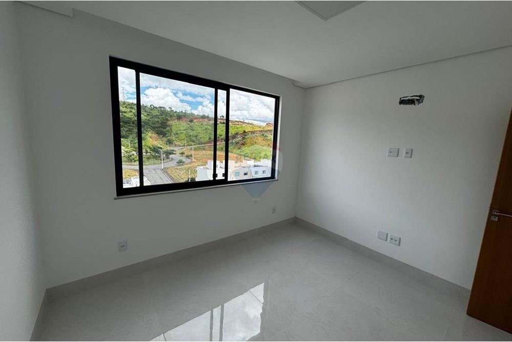 Cobertura - Venda - Governador Valadares , Minas Gerais - Quarto 1 _F2.jpeg - 870671006-37